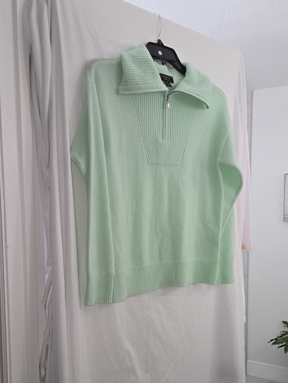 Charter Club Mint Green Chashmere Zip-Up Collar Sweater - Women's